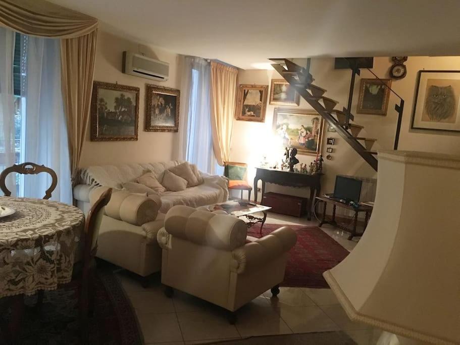 The Trip House - Between The Center And The Sea - Free Wifi And Jacuzzi Katania Zewnętrze zdjęcie